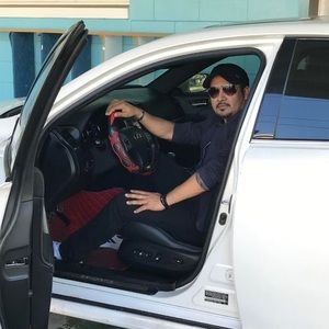 Meet your Posher, Alejandro